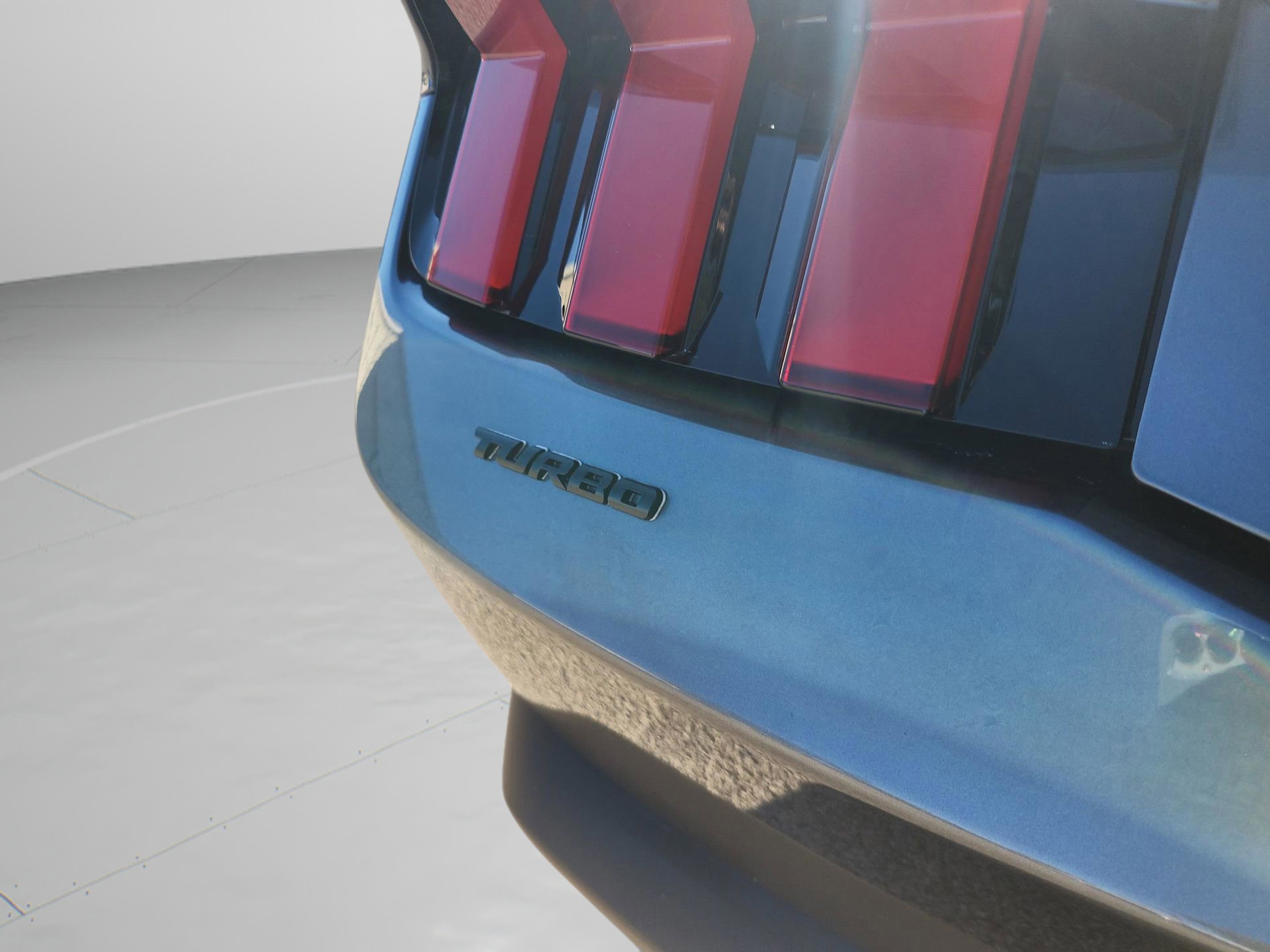 Certified 2025 Ford Mustang Coupe image 25