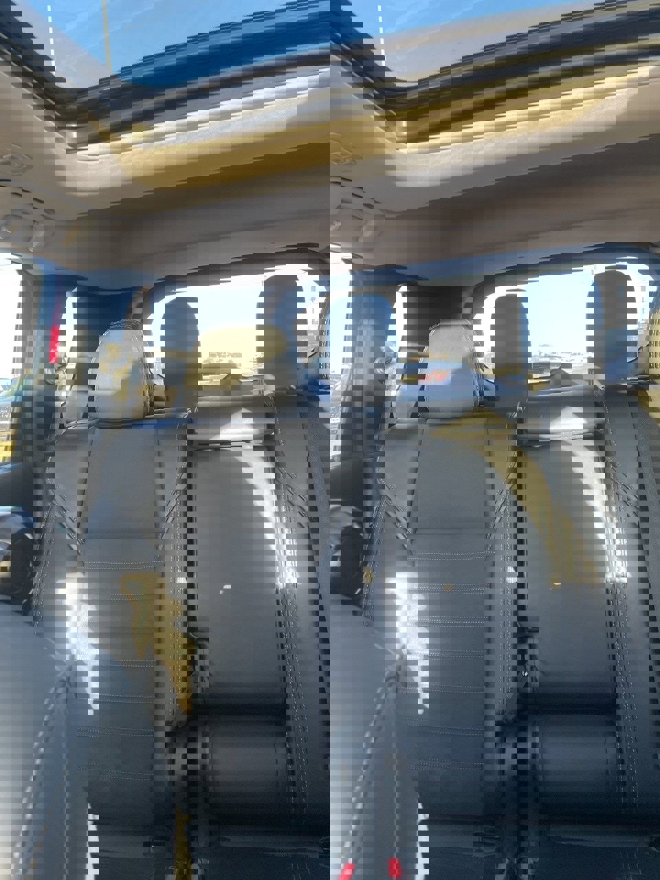 Used 2024 Mitsubishi Outlander SE image 10