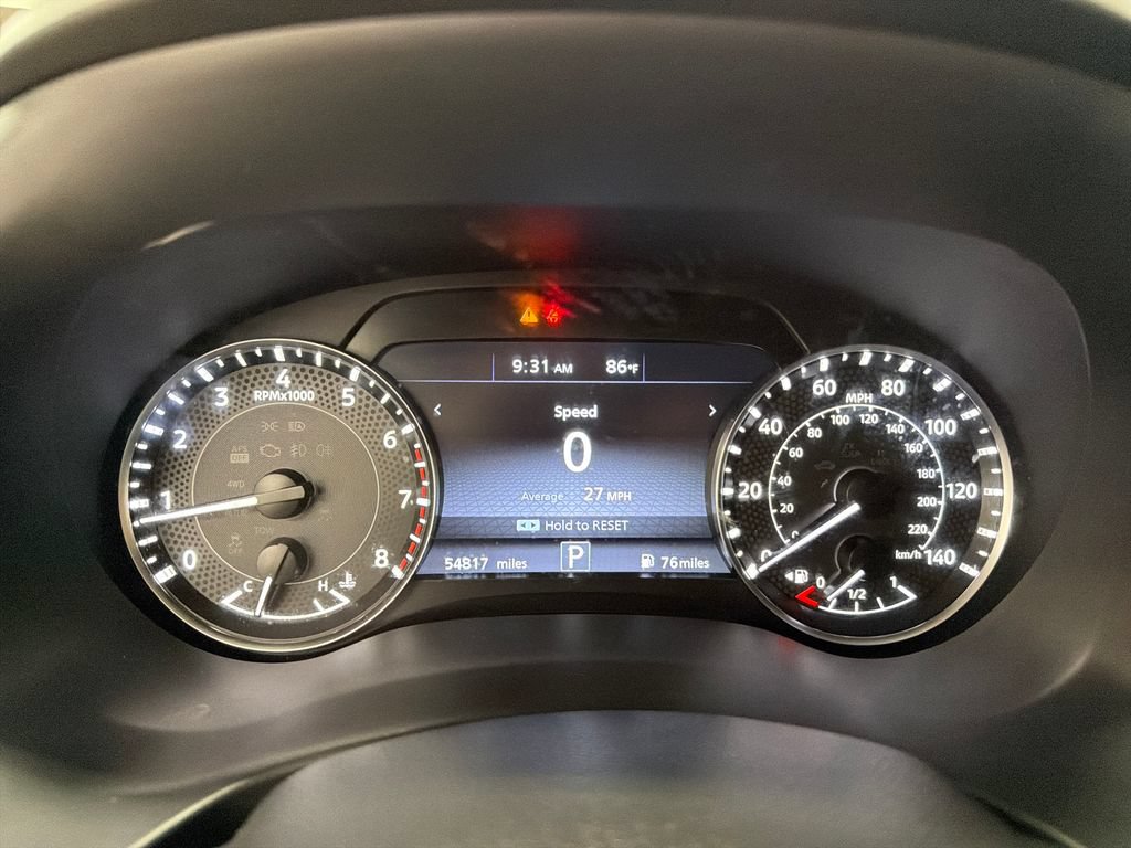 Used 2024 Nissan Armada SV RWD image 23