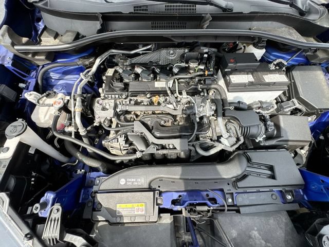 Used 2023 Toyota Corolla Cross XLE AWD/4WD image 25