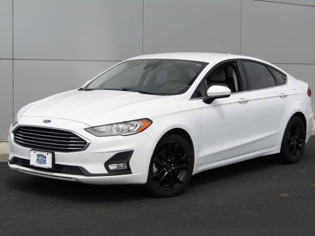 Certified 2019 Ford Fusion SE w/ Equipment Group 151A FWD image 25