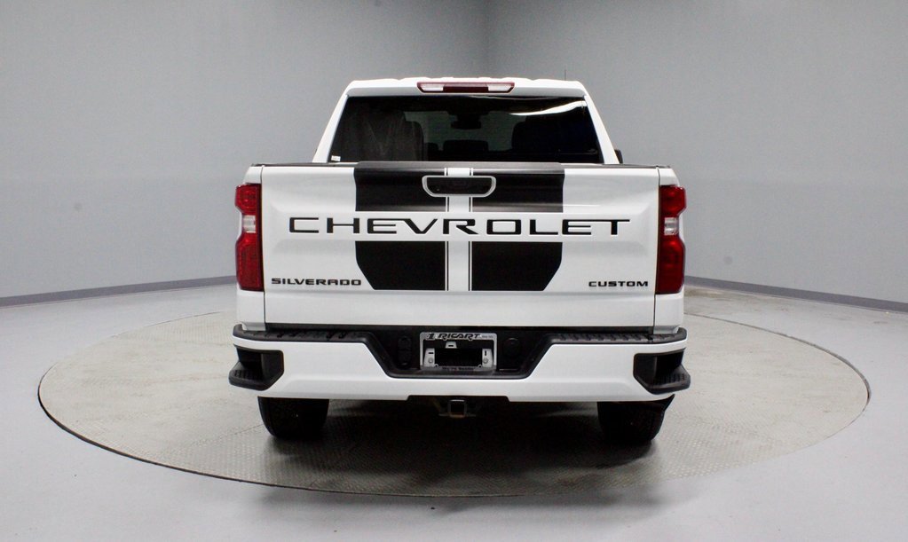Used 2023 Chevrolet Silverado 1500 Custom w/ Rally Edition image 4