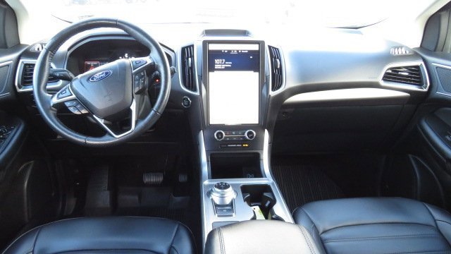 Certified 2024 Ford Edge SEL w/ Convenience Package image 9