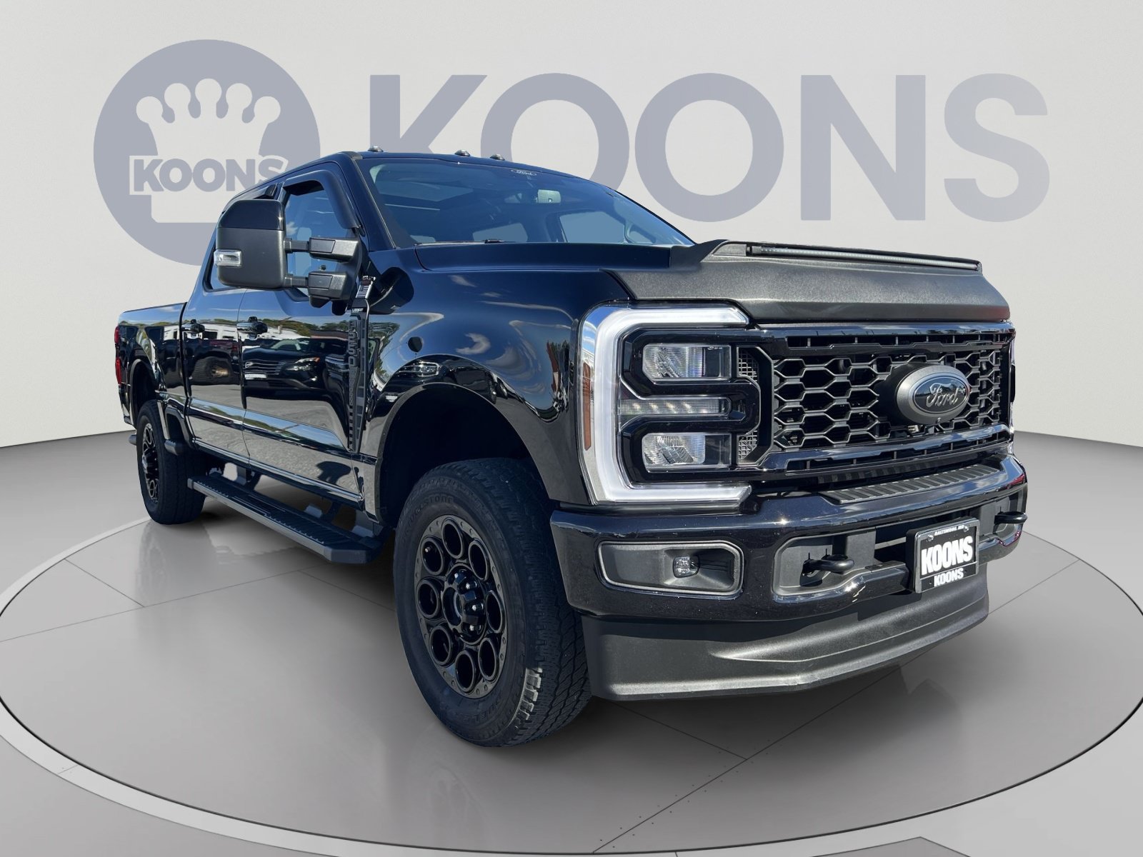 Certified 2025 Ford F250 Lariat w/ Black Appearance Package AWD/4WD image 10