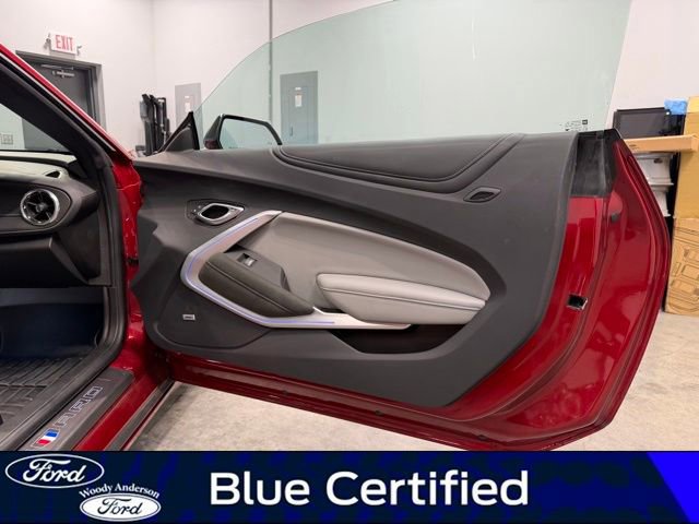 Used 2023 Chevrolet Camaro LT w/ RS Package image 26