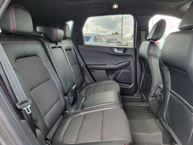 Certified 2023 Ford Escape ST-Line w/ Tech Pack #1 AWD/4WD image 23
