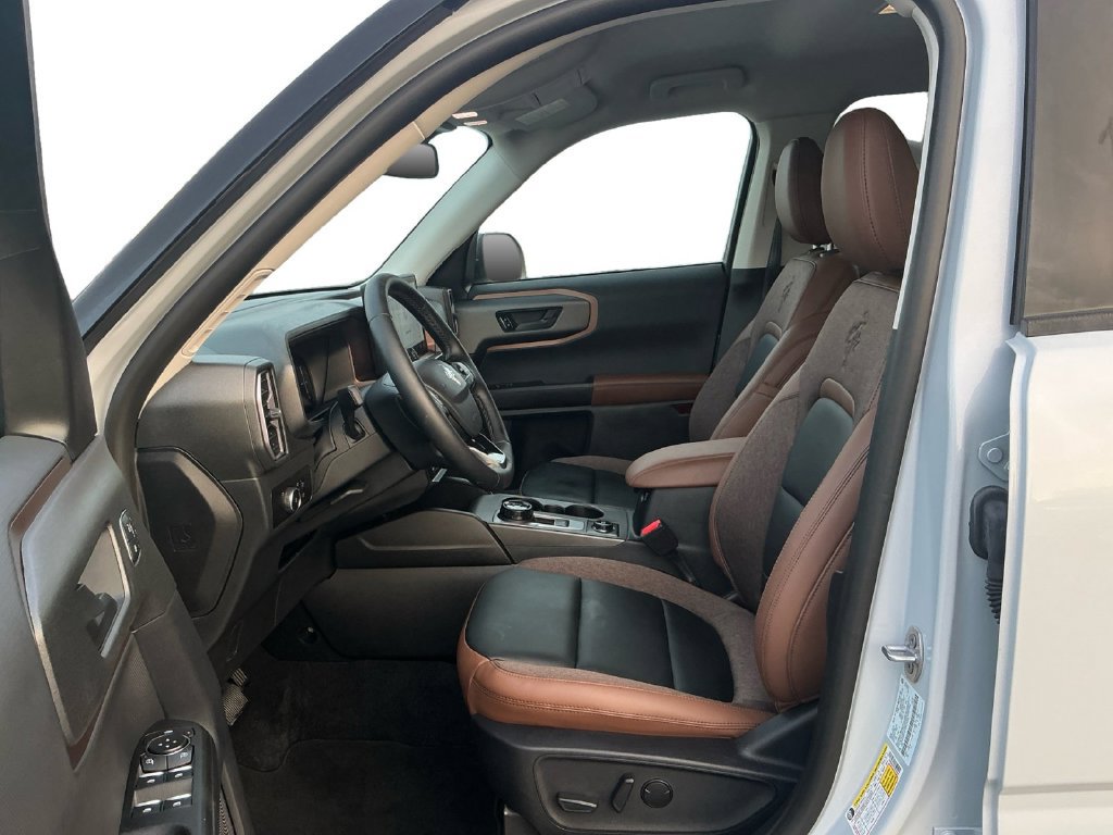 Certified 2026 Ford Bronco Sport Outer Banks AWD/4WD image 14