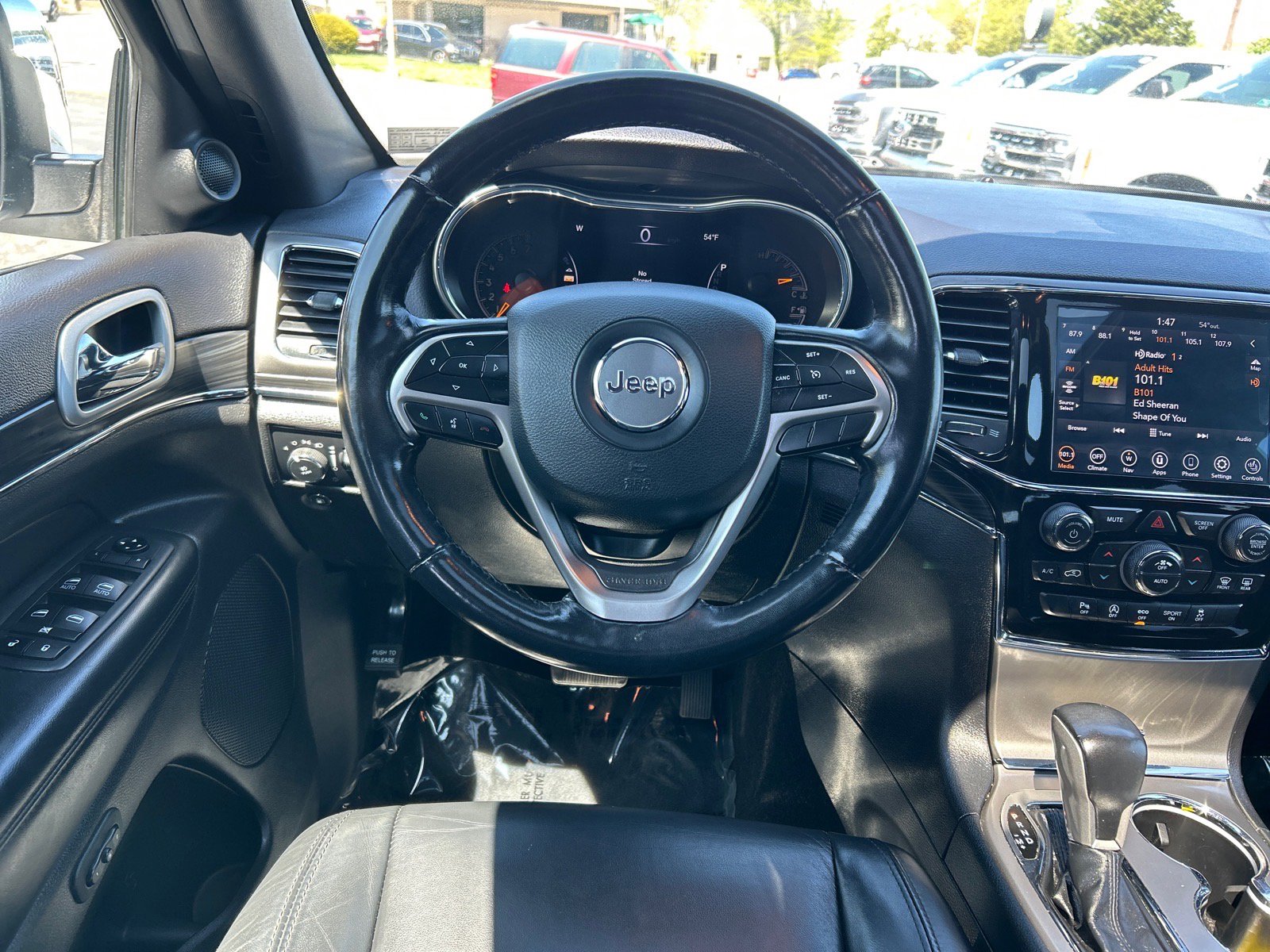 Used 2021 Jeep Grand Cherokee Limited AWD/4WD image 5