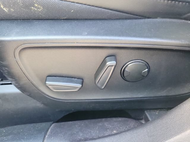Certified 2023 Ford Escape ST-Line w/ Tech Pack #1 FWD image 20