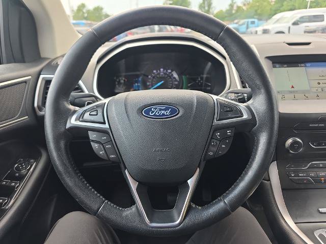 Certified 2018 Ford Edge SEL w/ Equipment Group 201A AWD/4WD image 25