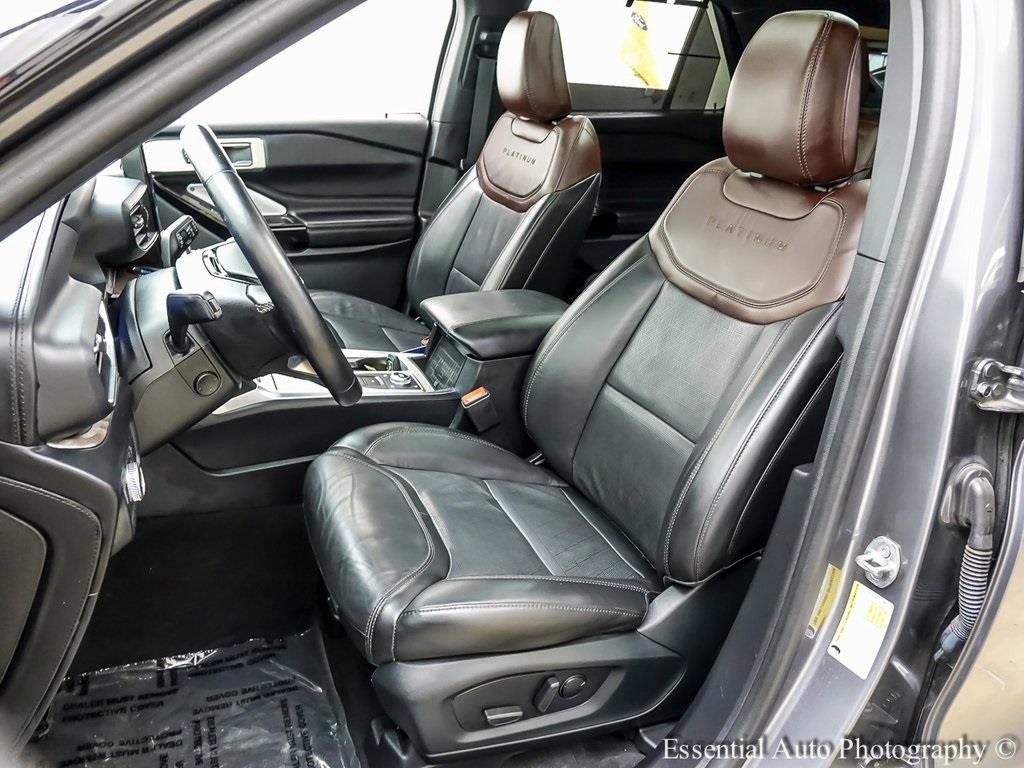 Certified 2022 Ford Explorer Platinum w/ Equipment Group 601A image 9