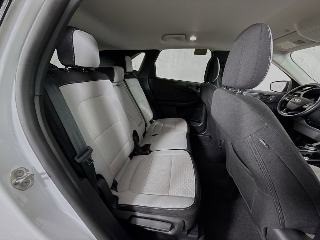 Certified 2025 Ford Escape Active image 12