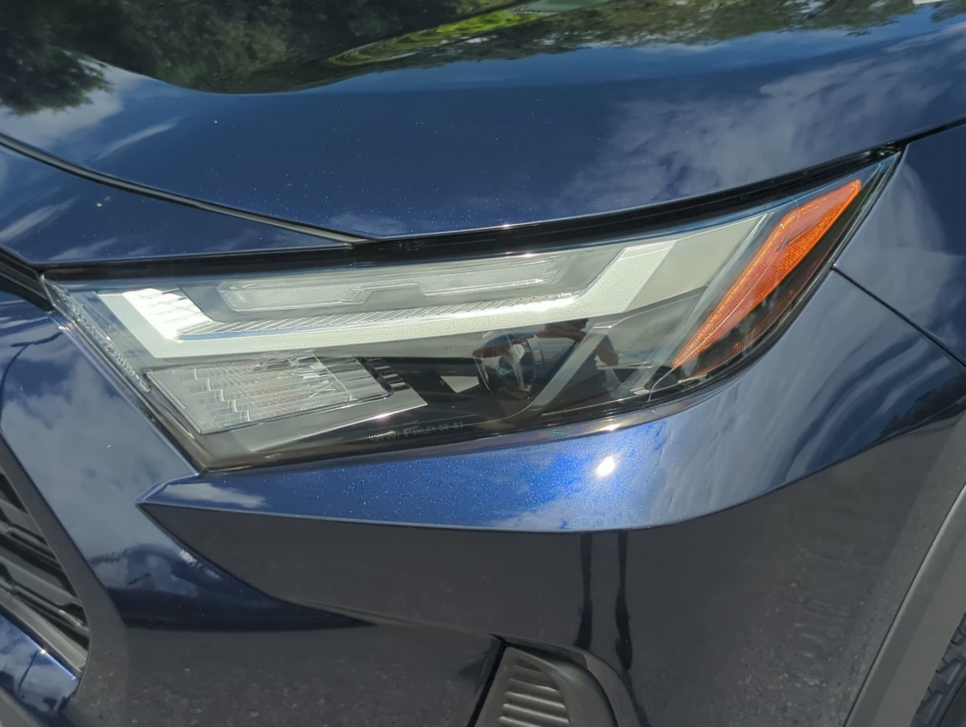 Used 2025 Toyota RAV4 XLE w/ Convenience Package FWD image 44