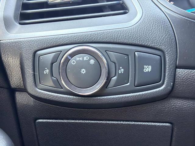 Certified 2019 Ford Edge SE image 22