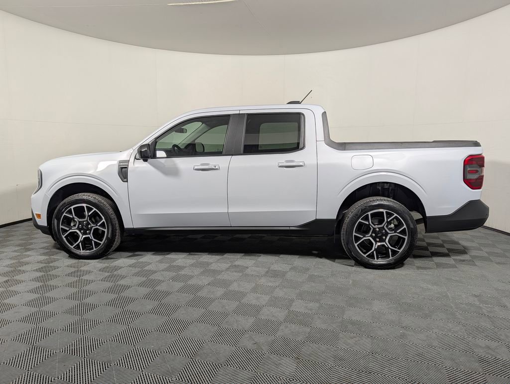 Certified 2025 Ford Maverick Lariat AWD/4WD image 5