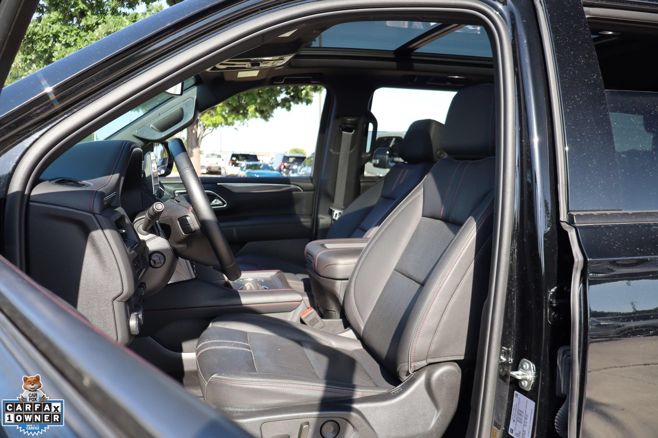 Used 2024 Chevrolet Tahoe RST w/ Luxury Package RWD image 11