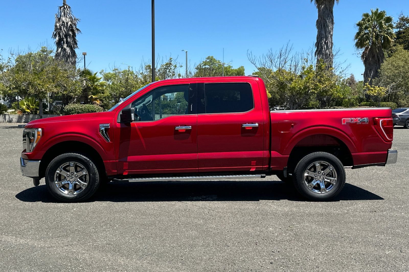Certified 2021 Ford F150 XLT w/ Equipment Group 302A High AWD/4WD image 7