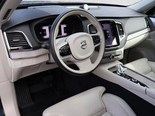 Used 2023 Volvo XC90 B6 Ultimate w/ Protection Package Premier AWD/4WD image 13