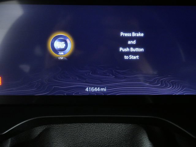 Used 2024 Jeep Grand Cherokee Altitude AWD/4WD image 17
