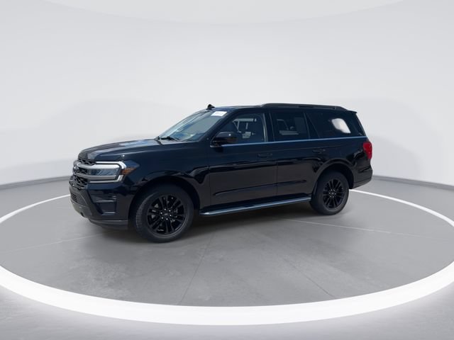 Certified 2023 Ford Expedition XLT RWD image 3