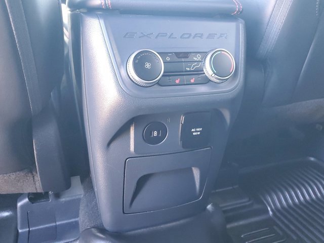 Certified 2025 Ford Explorer ST image 15