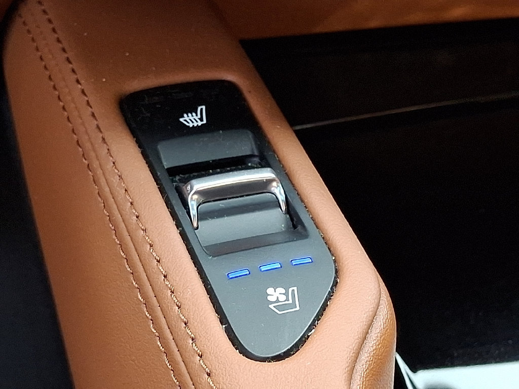 Used 2025 Kia Telluride SX Prestige X-Line AWD/4WD image 24