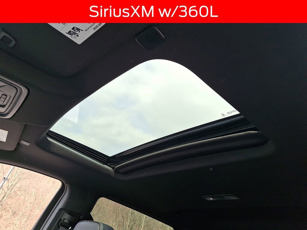 Used 2023 Chevrolet Silverado 1500 High Country w/ Technology Package image 14