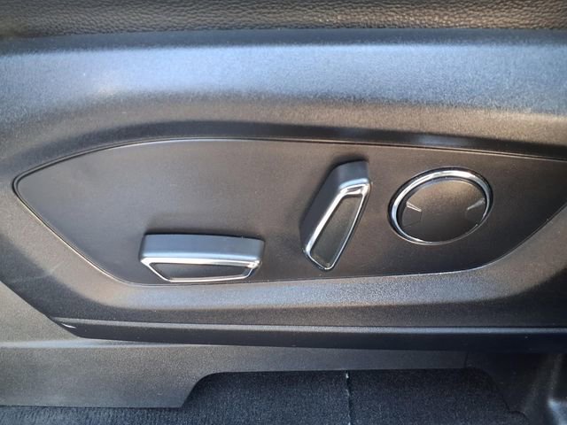 Certified 2020 Ford Explorer Limited RWD image 18