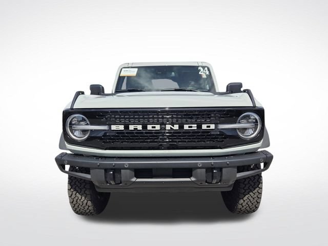 Certified 2024 Ford Bronco Wildtrak AWD/4WD image 3