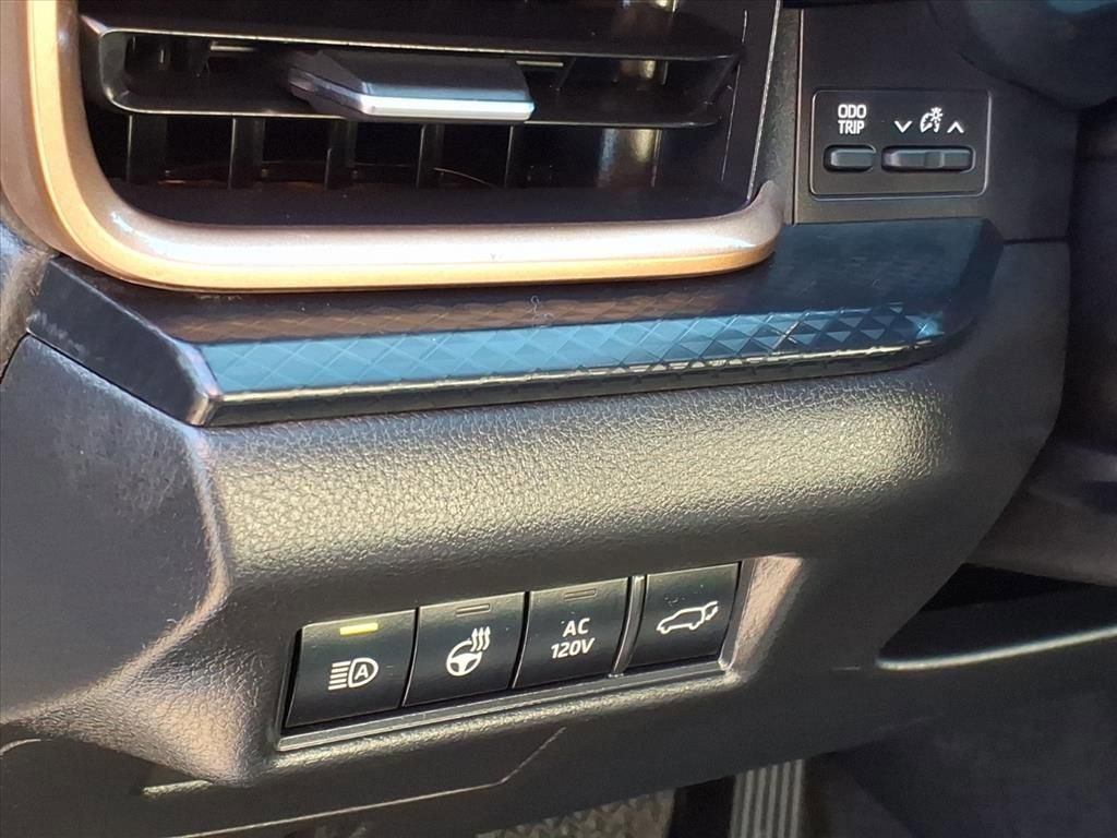 Used 2024 Toyota Grand Highlander AWD Hybrid image 20