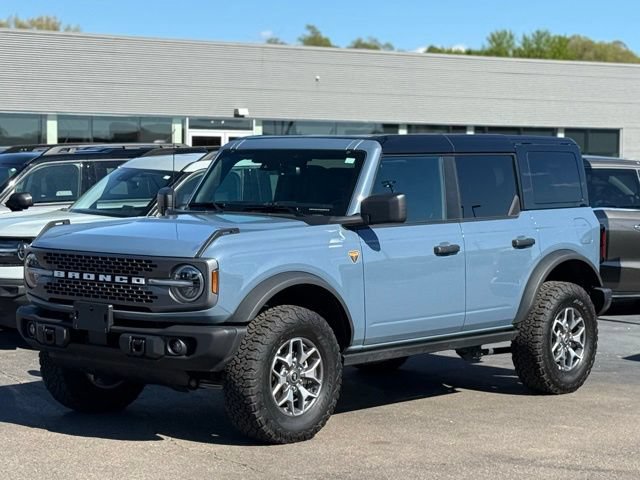 Certified 2025 Ford Bronco Badlands AWD/4WD image 40