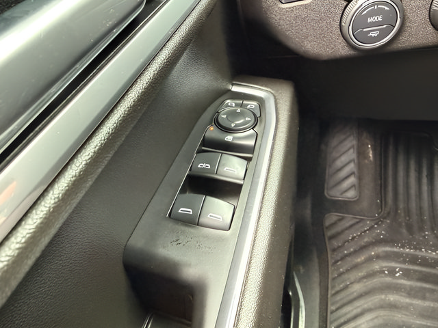 Used 2025 Chevrolet Silverado 1500 LT AWD/4WD image 21