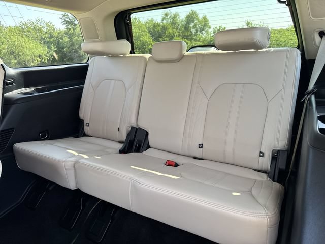 Certified 2023 Ford Expedition Platinum AWD/4WD image 24