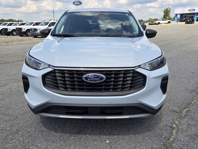 Certified 2025 Ford Escape Active AWD/4WD image 2