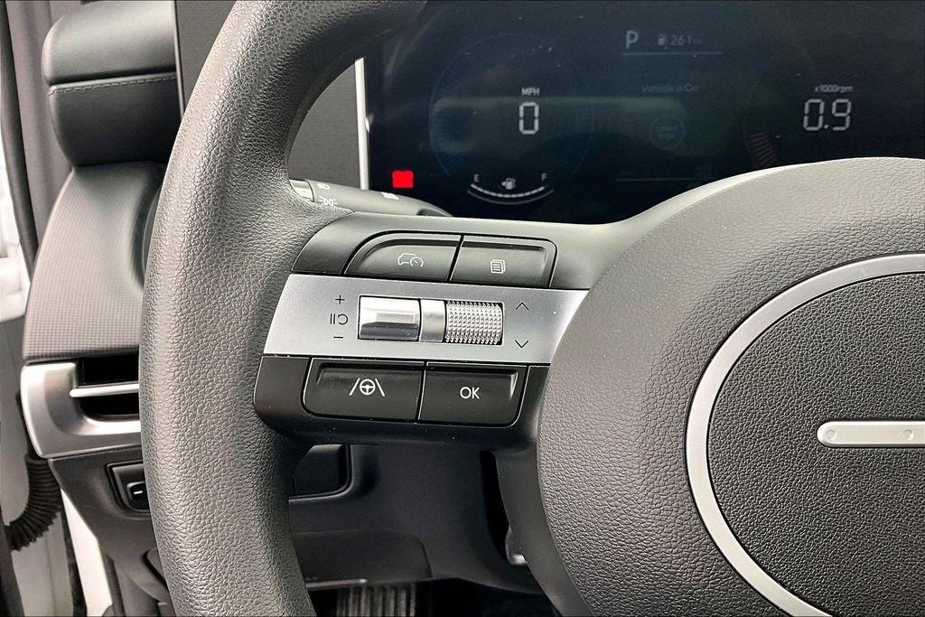 Used 2025 Hyundai Santa Cruz SEL FWD image 19