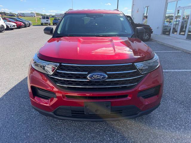 Certified 2024 Ford Explorer XLT w/ Class IV Trailer Tow Package AWD/4WD image 3