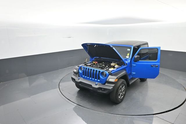 Used 2022 Jeep Wrangler Sport S image 39