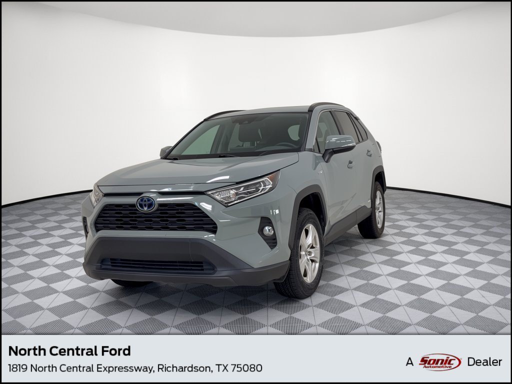Used 2021 Toyota RAV4 XLE w/ Convenience Package