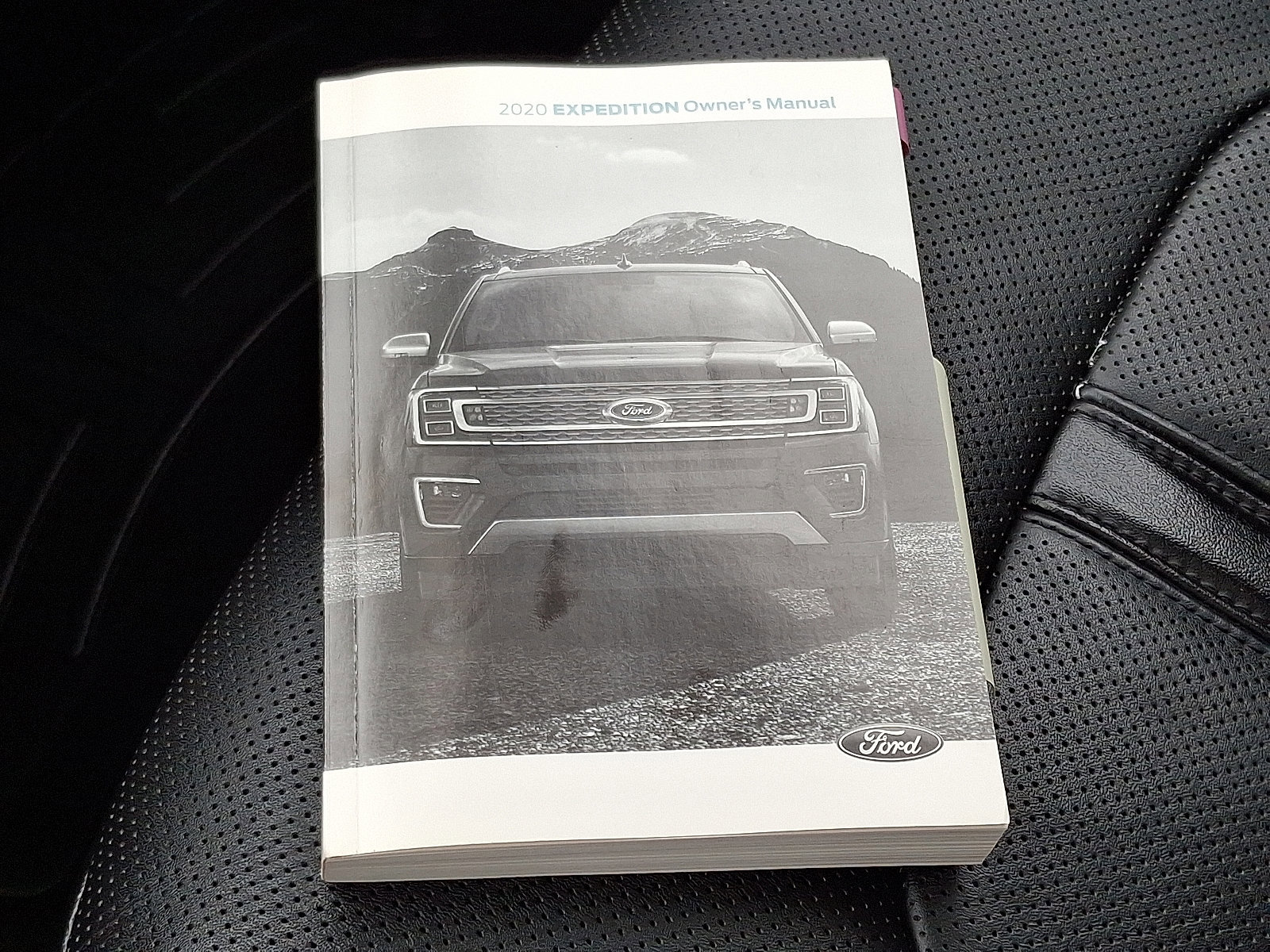 Certified 2020 Ford Expedition Max Platinum image 26