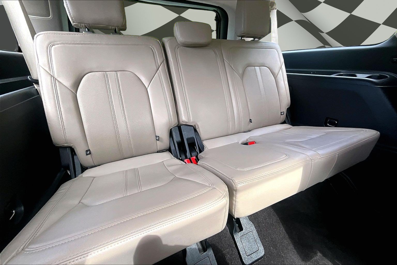 Certified 2023 Ford Expedition Max Limited AWD/4WD image 28