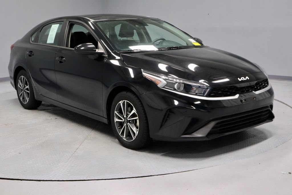 Used 2024 Kia Forte LXS FWD image 1