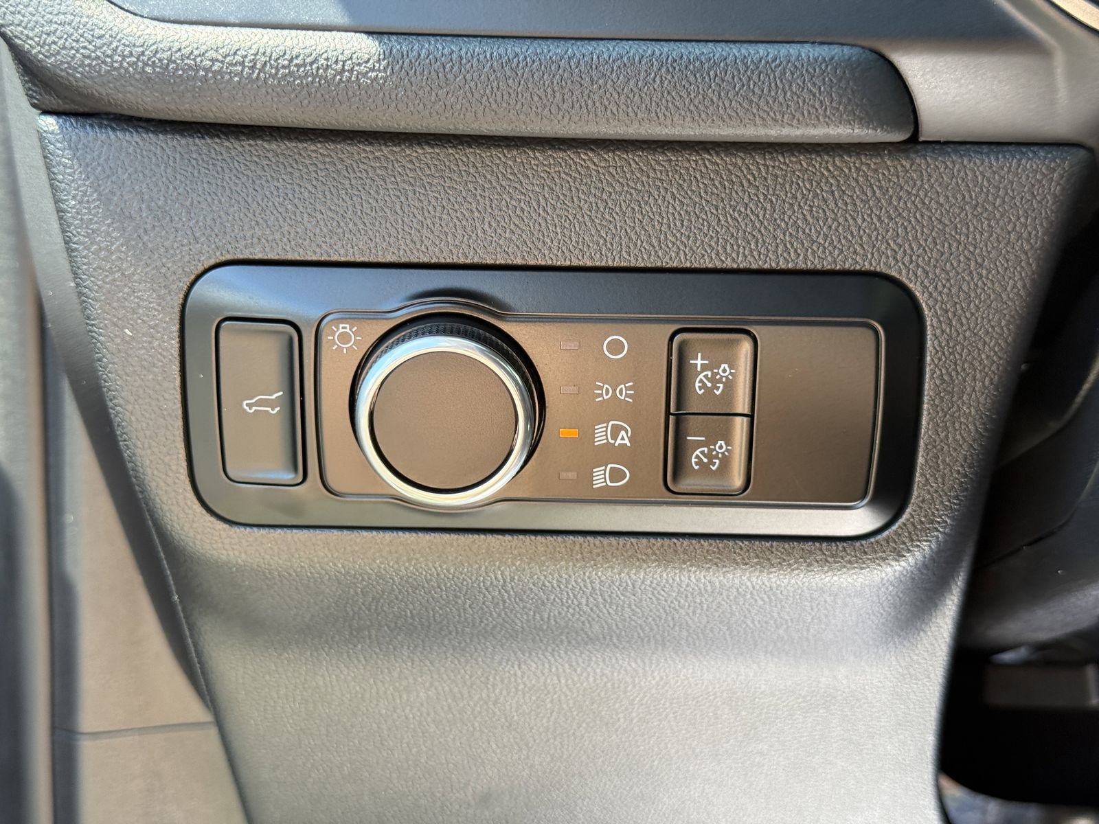 Certified 2024 Ford Escape Active w/ Cold Weather Package FWD image 27
