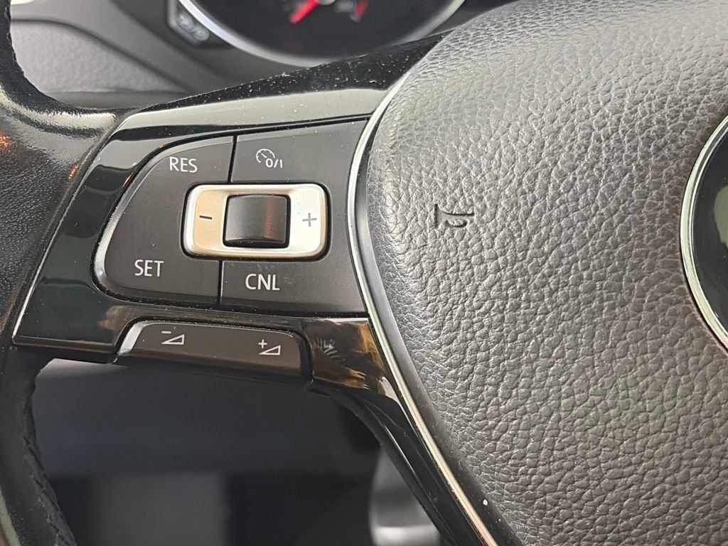 Used 2018 Volkswagen Jetta SE image 17