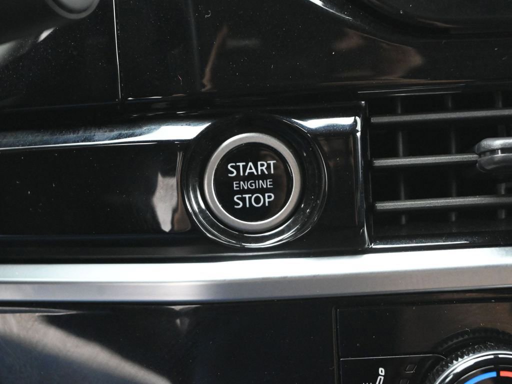 Used 2023 Nissan Pathfinder SV w/ SV Premium Package image 41