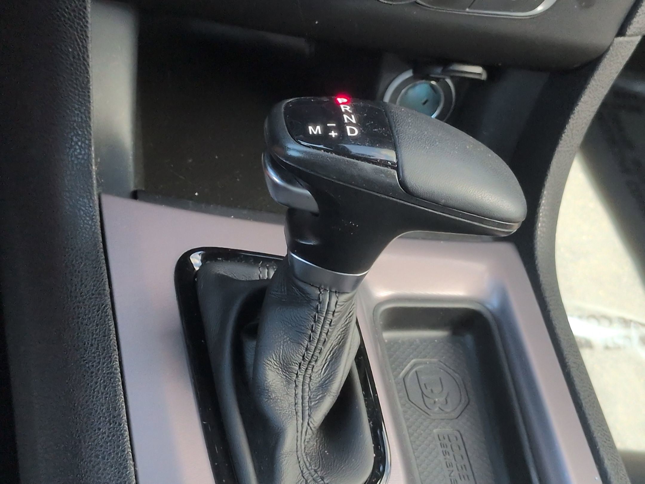 Used 2023 Dodge Charger SXT w/ Blacktop Package RWD image 26