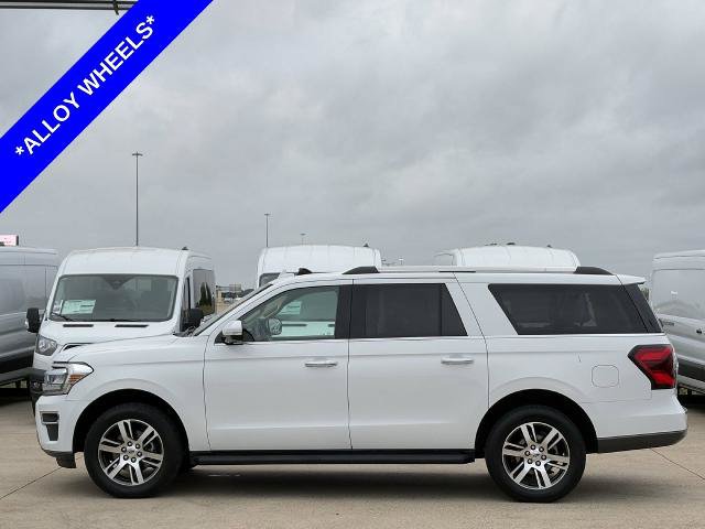 Certified 2024 Ford Expedition Max Limited RWD image 3