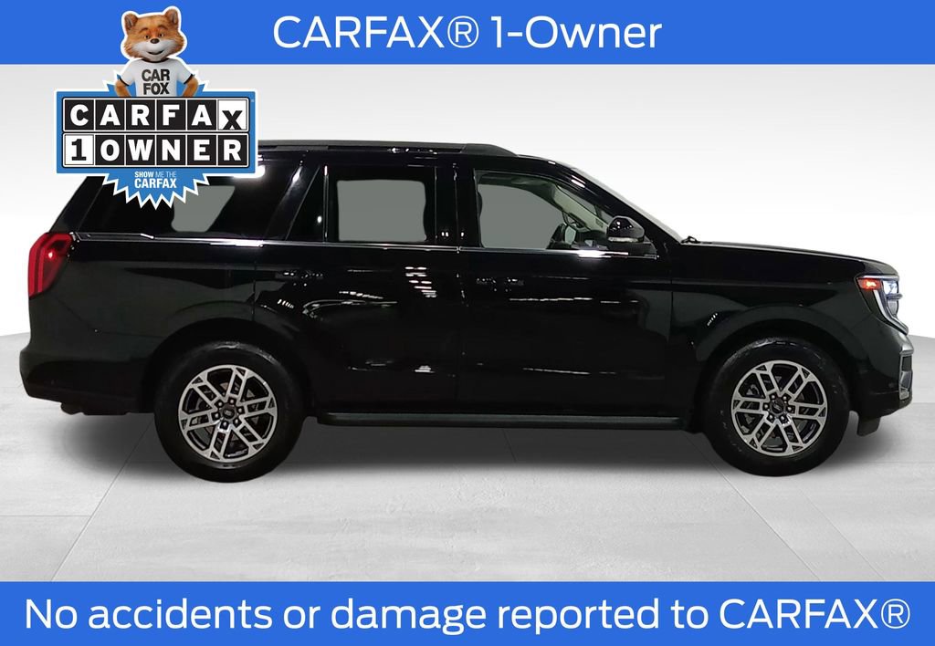 Certified 2025 Ford Expedition Active AWD/4WD image 2