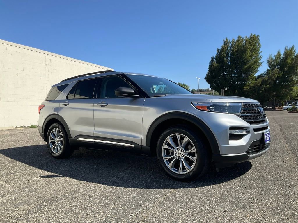 Certified 2022 Ford Explorer XLT w/ Equipment Group 202A image 22