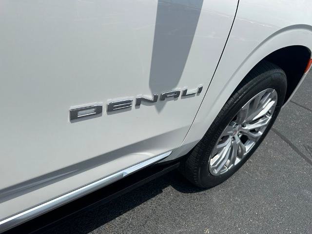 Used 2024 GMC Yukon Denali w/ Advanced Technology Package AWD/4WD image 25
