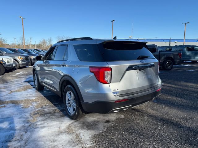 Certified 2022 Ford Explorer XLT w/ Equipment Group 202A image 23